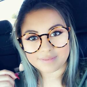 Meet your Posher, Maritza